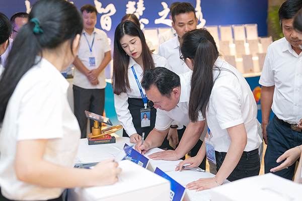 太阳能路灯，太阳能路灯厂家，太阳能路灯价格