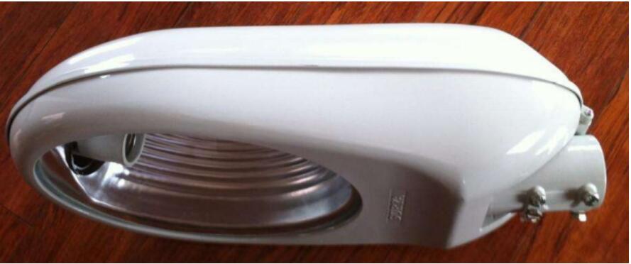 源码：太阳能路灯光源是什么？