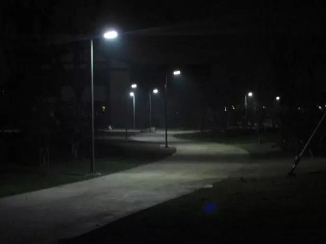 LED太阳能路灯色温如何选择？