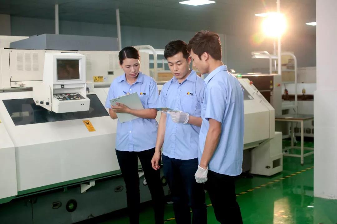 愚人节，我承认我们输了