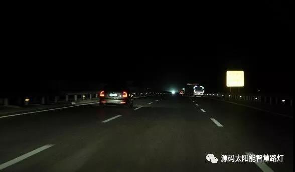 绿色智慧交通照明，让安全温馨伴您随行