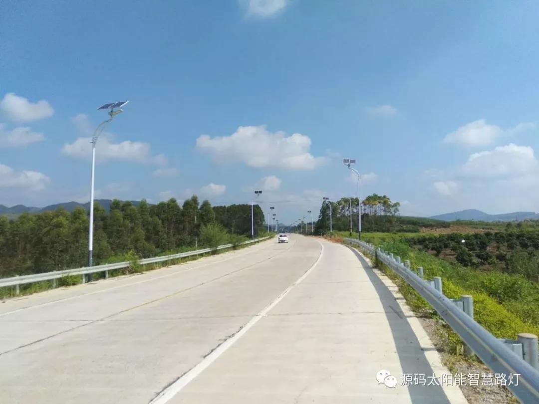 绿色智慧交通照明，让安全温馨伴您随行