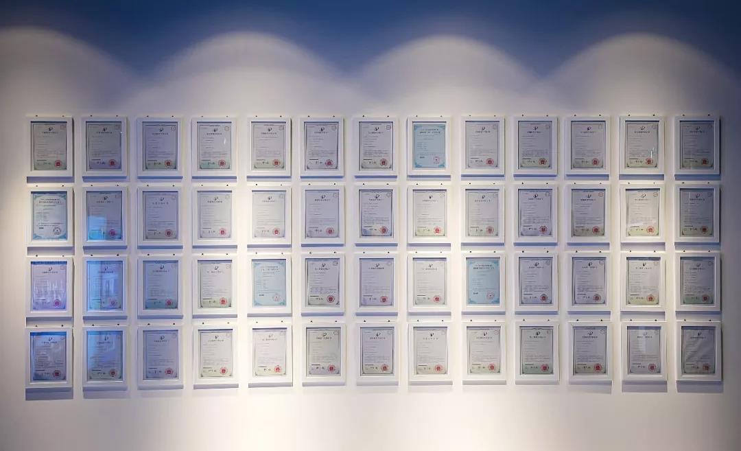 华为被美国封杀，靠什么突出重围？