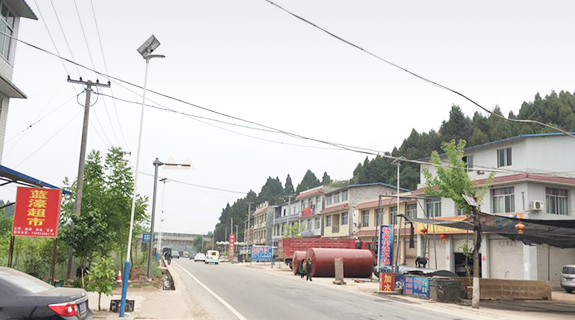 四川太阳能路灯阳光巡检