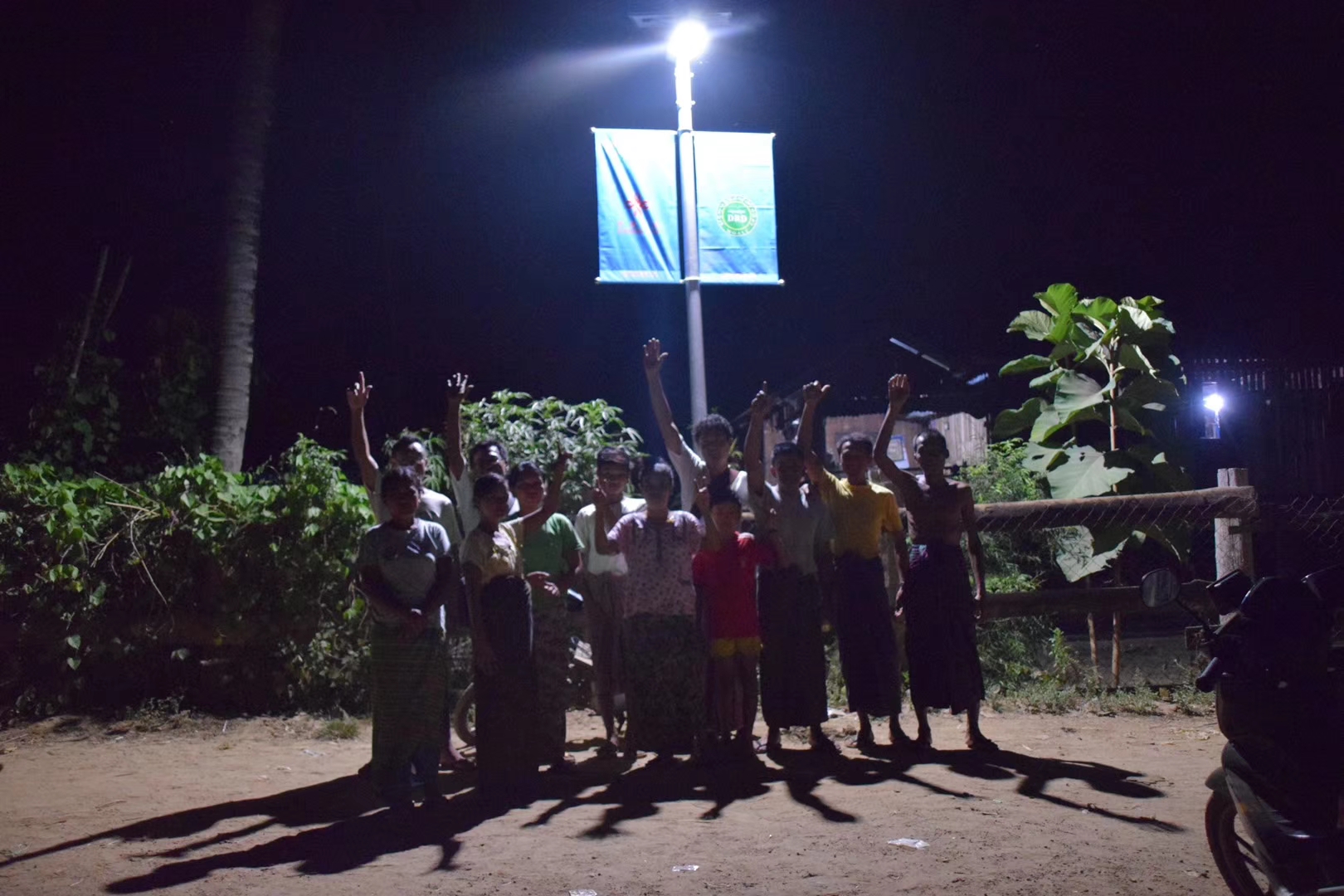 太阳能路灯安装流程和基本配置