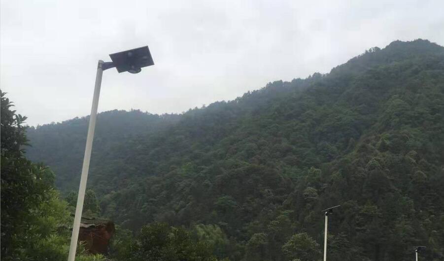 常规太阳能路灯使用说明书