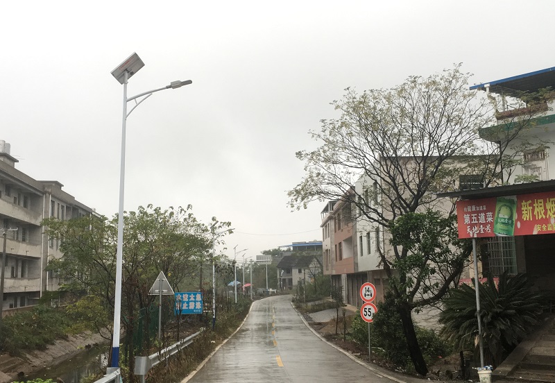 湖南太阳能路灯-云雁灯工程
