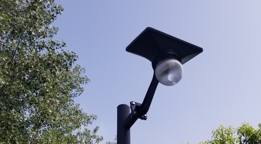 智慧路灯如何实现自动照明