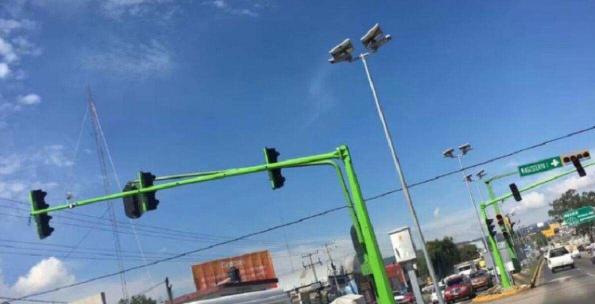 影响太阳能路灯寿命的重要点