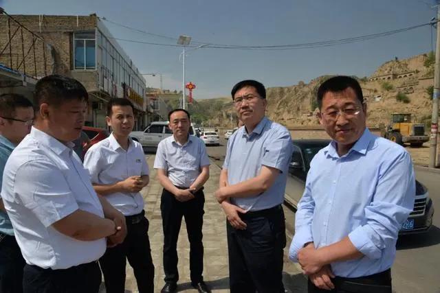 公益在行动 | 源码太阳能智慧路灯，点亮扶贫“最后一公里”