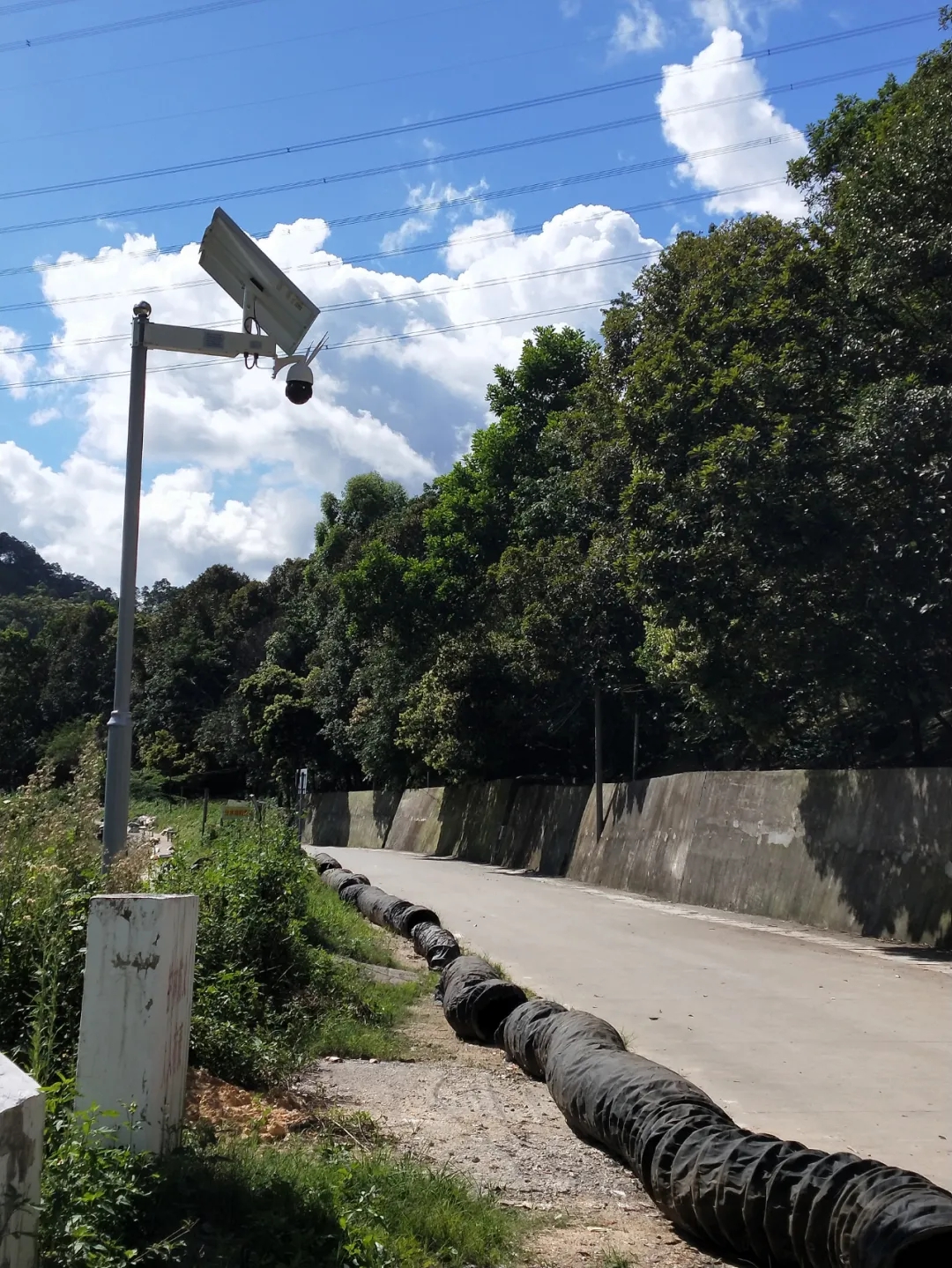 源码太阳能监控系统 | 高科技助力龙华区森林防火救灾管理