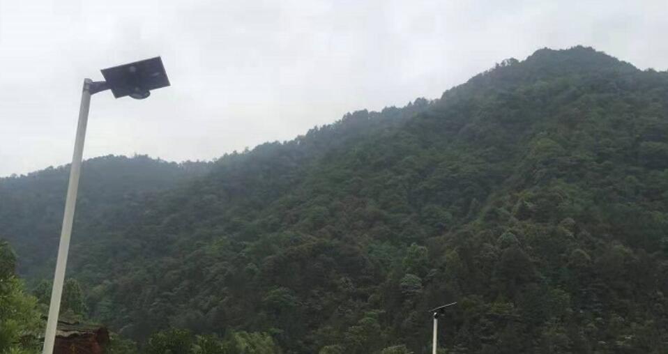 太阳能路灯厂家怎么样评判