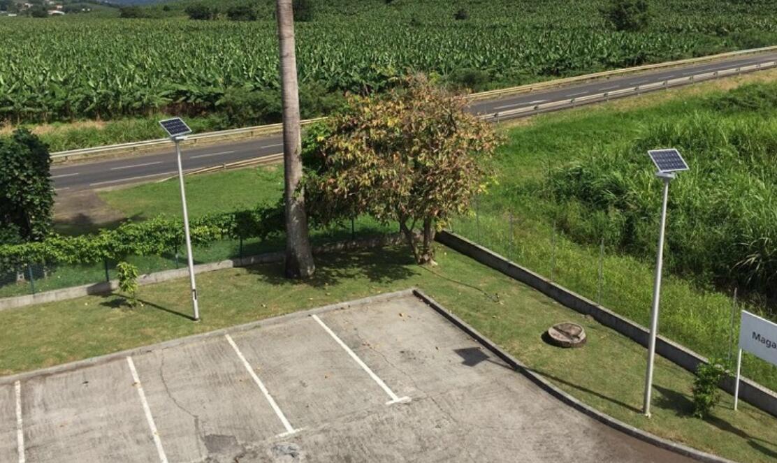 路灯的灯杆使用面漆的好处