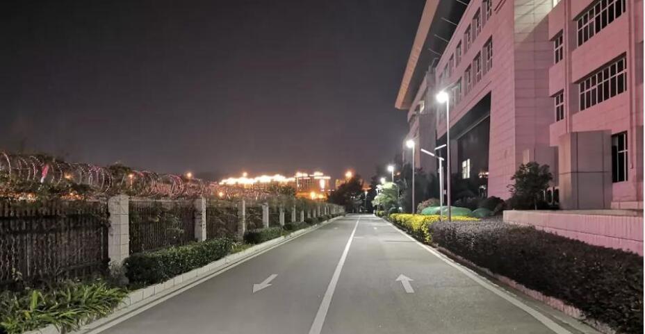 太阳能庭院灯如何维护清洁