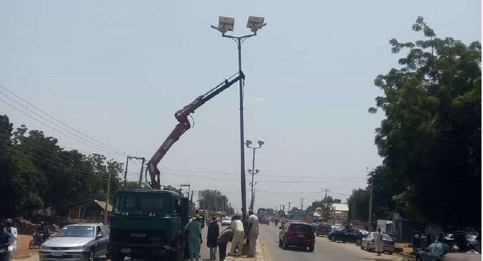 怎么样保护LED路灯