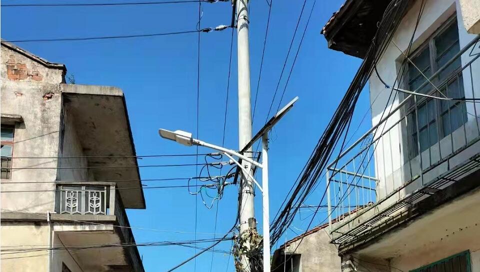 太阳能路灯灯杆的厚度怎么样选择？