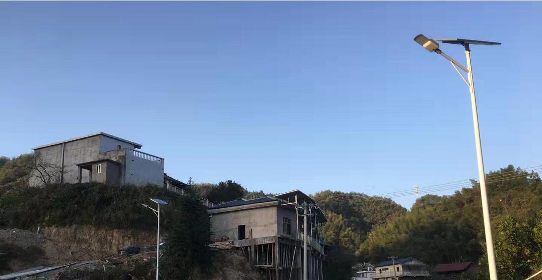 太阳能蓄电池坏了如何换