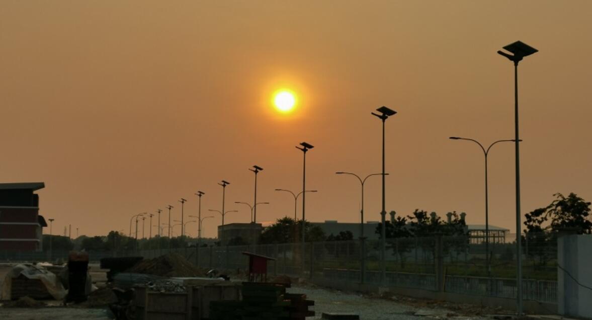 铝合金型材路灯的安装方法（2）