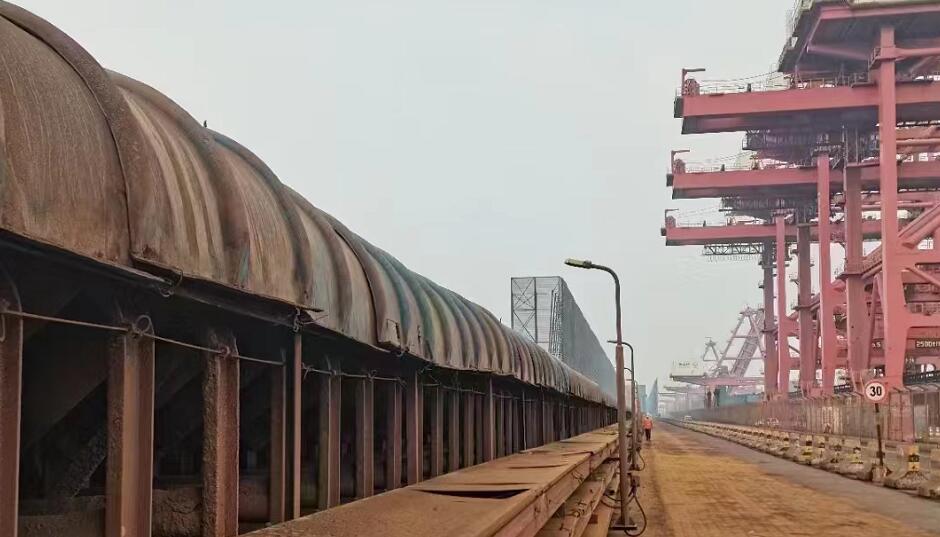 路灯厂家检查电池电压的方法