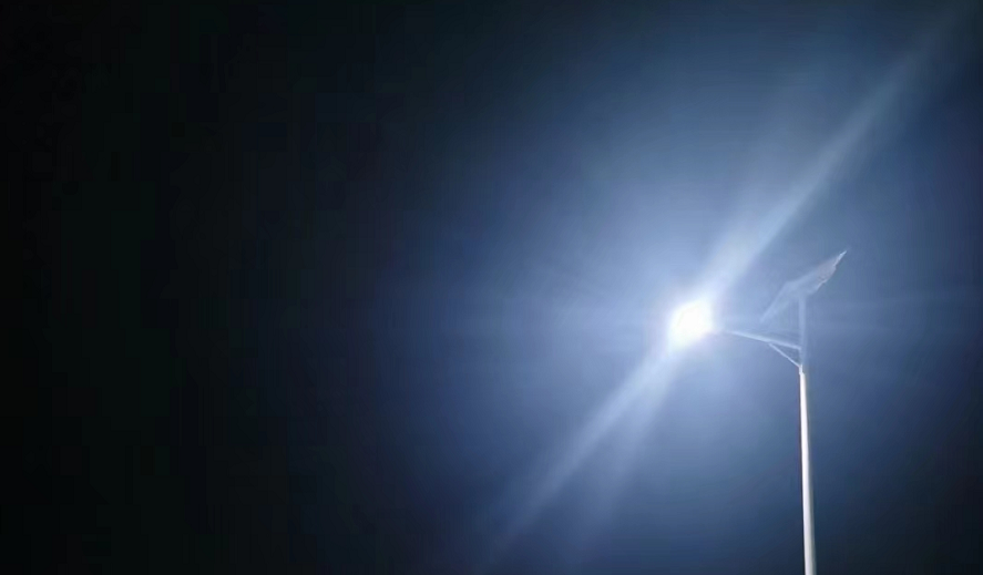 双臂路灯是什么灯