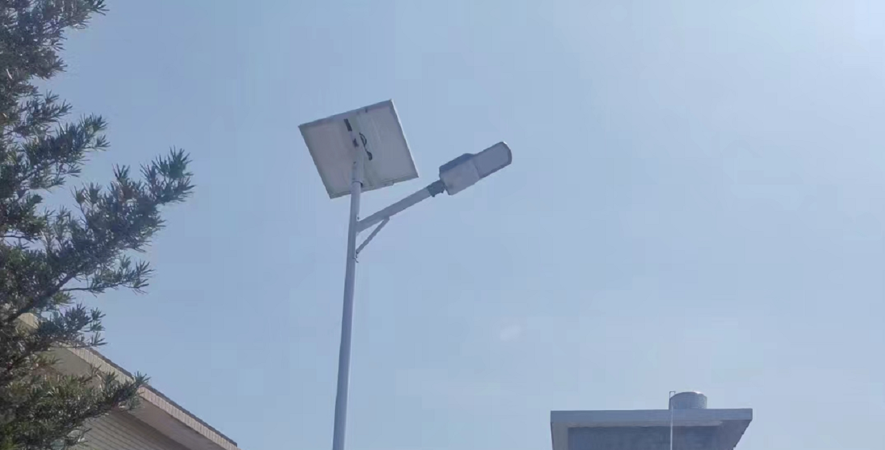 源码：冬季使用太阳能路灯的注意事项
