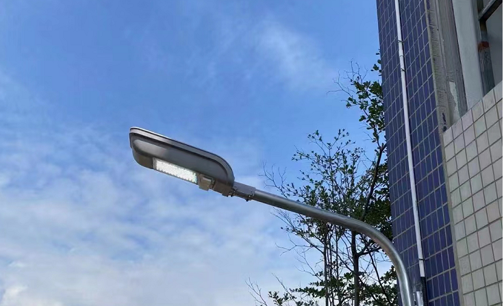 LED调光驱动电源简介