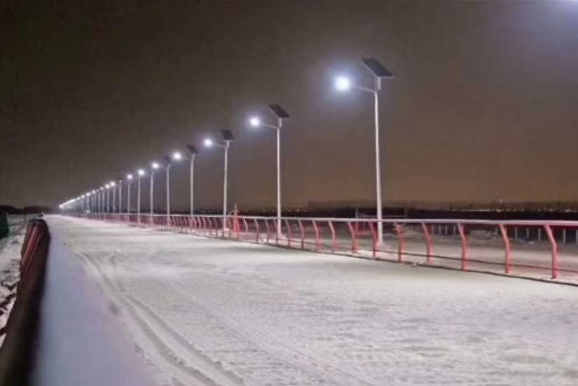 太阳能控制器的特性