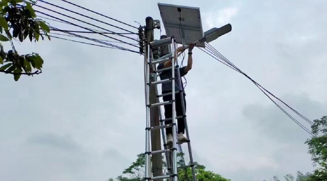 太阳能路灯的防盗措施分享