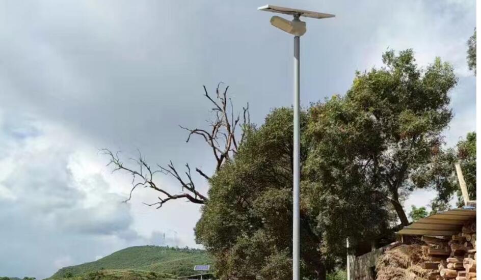 太阳能路灯的防盗方法