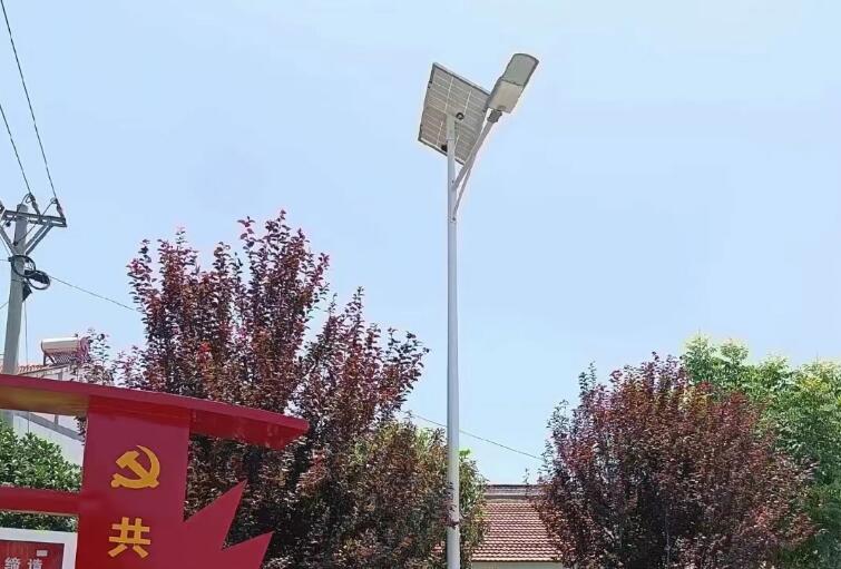 太阳能路灯怎么配置