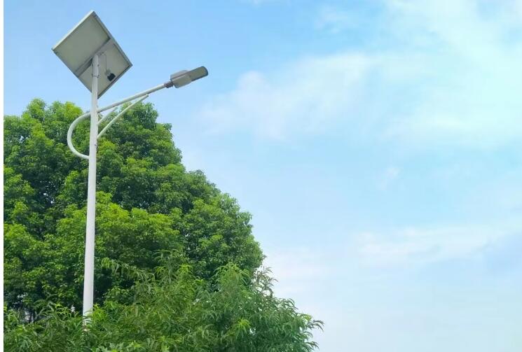 太阳能感应路灯的原理