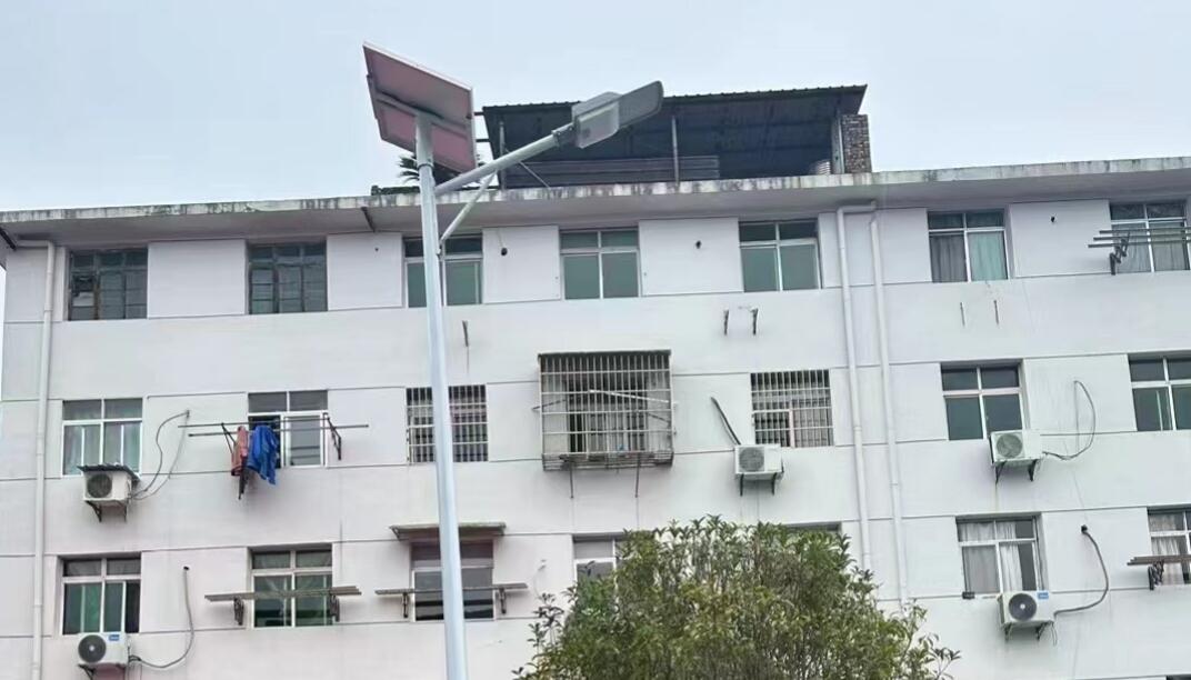 太阳能LED路灯出现问题的原因分析